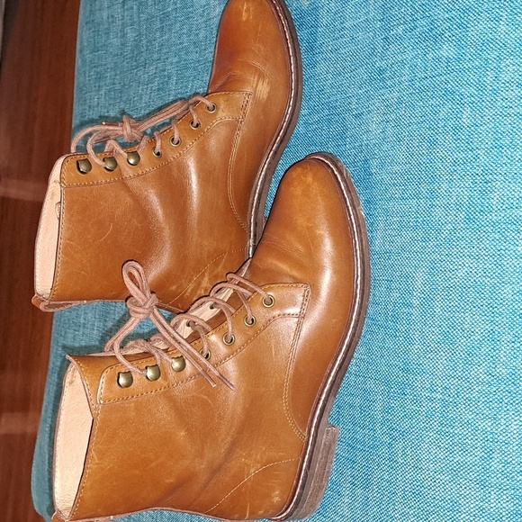 Madewell Tan Leather Lace-Up Kelly Boots. Size 8 - Picture 2 of 6